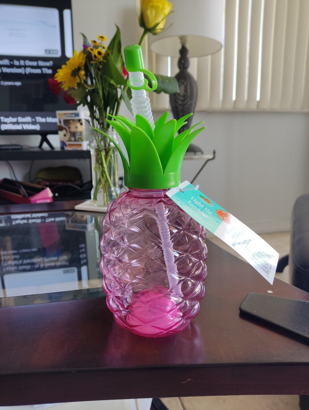 Unbranded Pink Pineapple Light Up Tumbler Party Cup